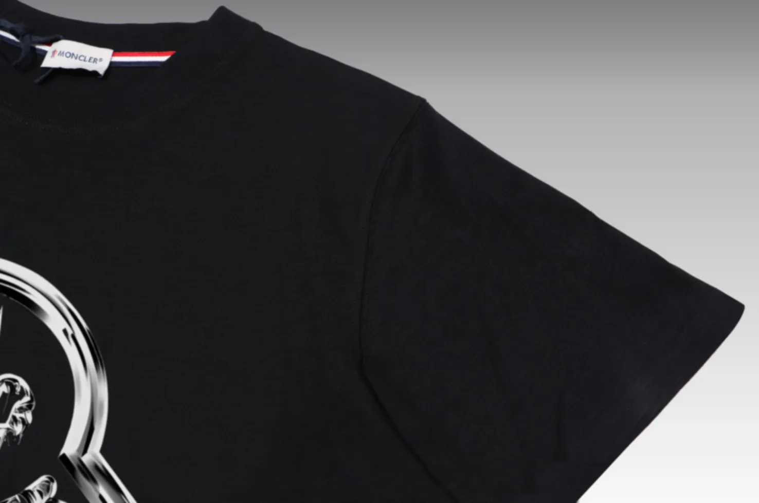 《Moncler~ 》2024New Arrival Quality T , Versatile Quality ！ ‼ 32 250G ‼ ， ， ， ， T 🤪 Sizes：S-M-L-XL-2XL ：Black，White， Same Style